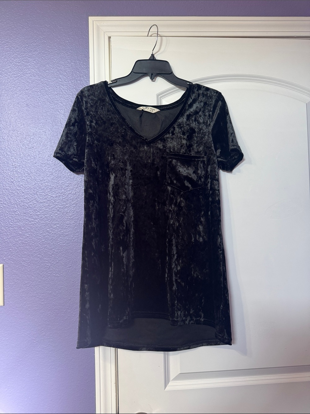 Black Velvet V-Neck Legging Tee